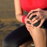 Dor nas pernas após os 40 anos é normal?